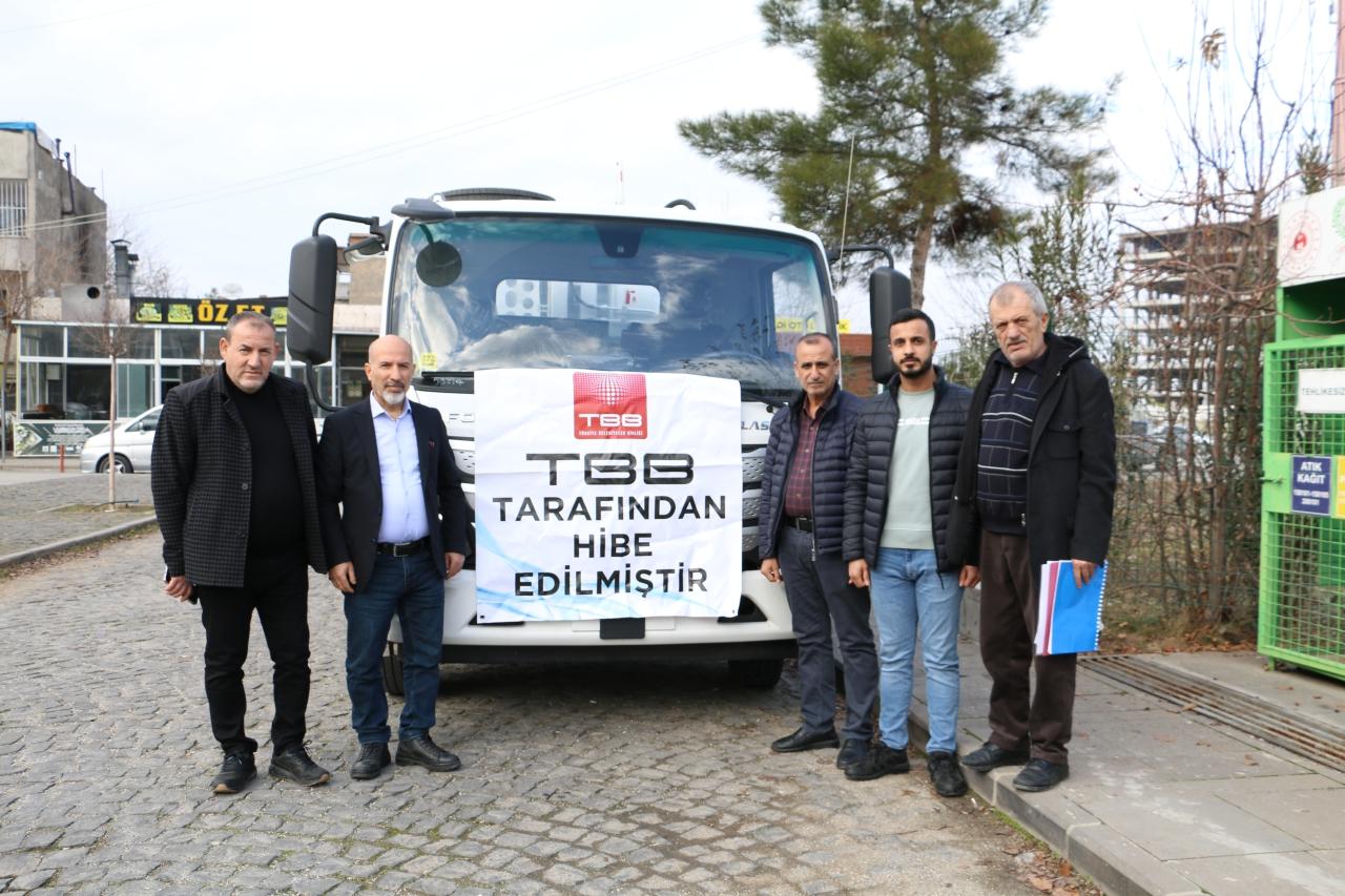 TBB’den Yenişehir’e temizlik aracı