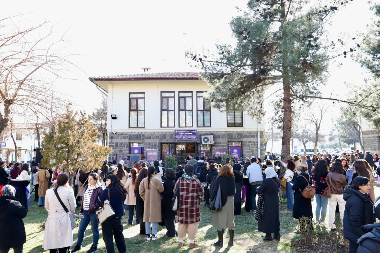 DİKASUM, 8 yılın ardından kadınlar için yaşamsal sorunlara çözüm sunan ve huzur bulabilecekleri bir 