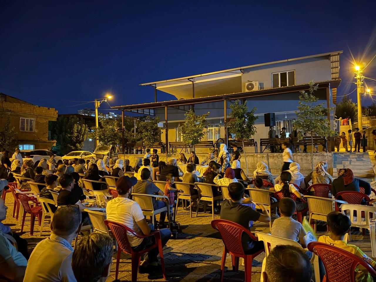 Aziziye Mahallesi’nde Halkla Buluşma
