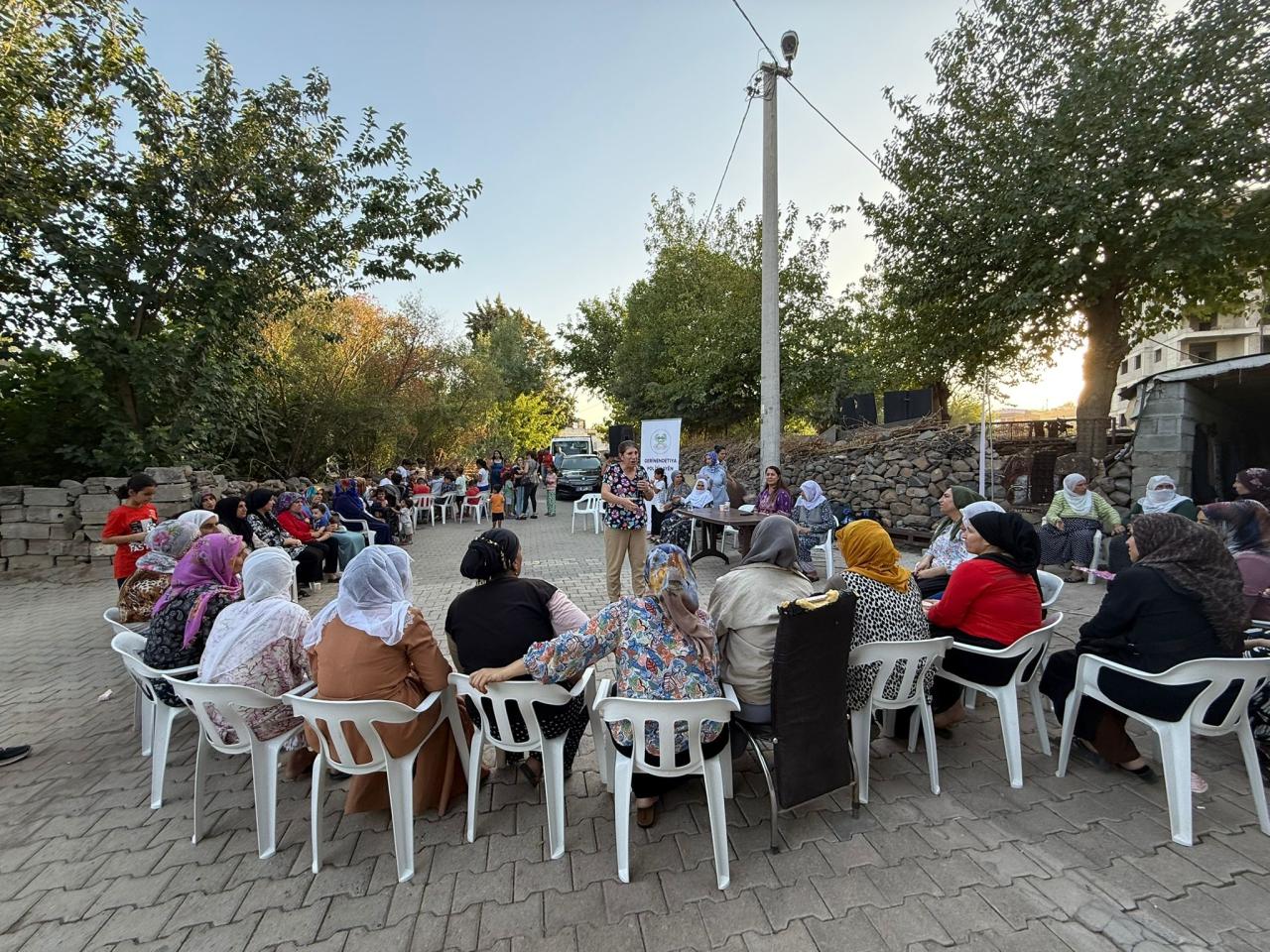 Dönümlü'de Toplumsal Cinsiyet Eşitliği Eğitimi Düzenlendi