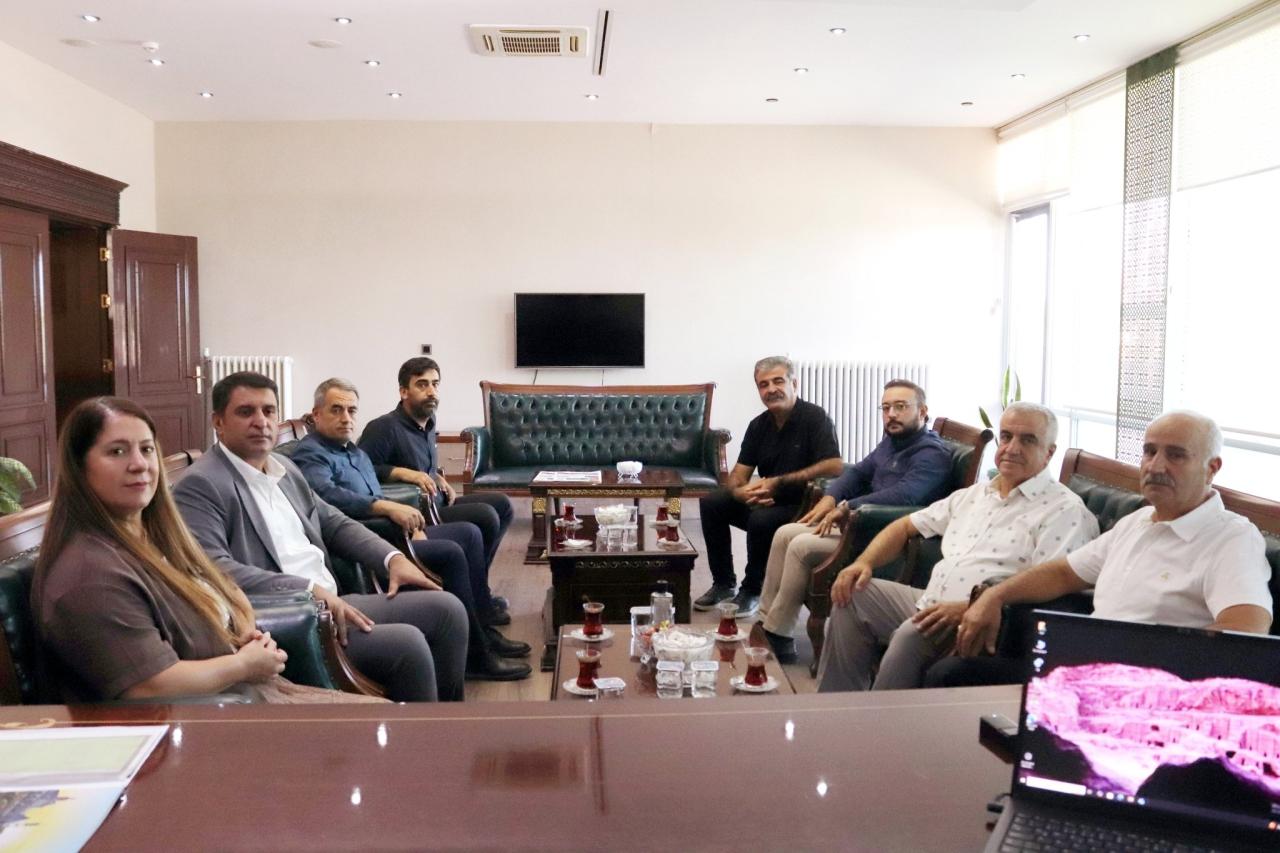 Tarım Kredi Kooperatifinden Eşbaşkanlarımıza Ziyaret