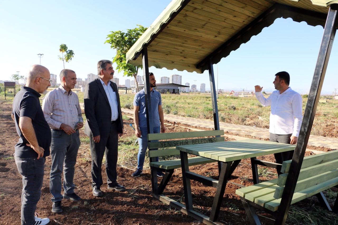 Eşbaşkan Ergün, Lavanta Parkı’nda İncelemelerde Bulundu