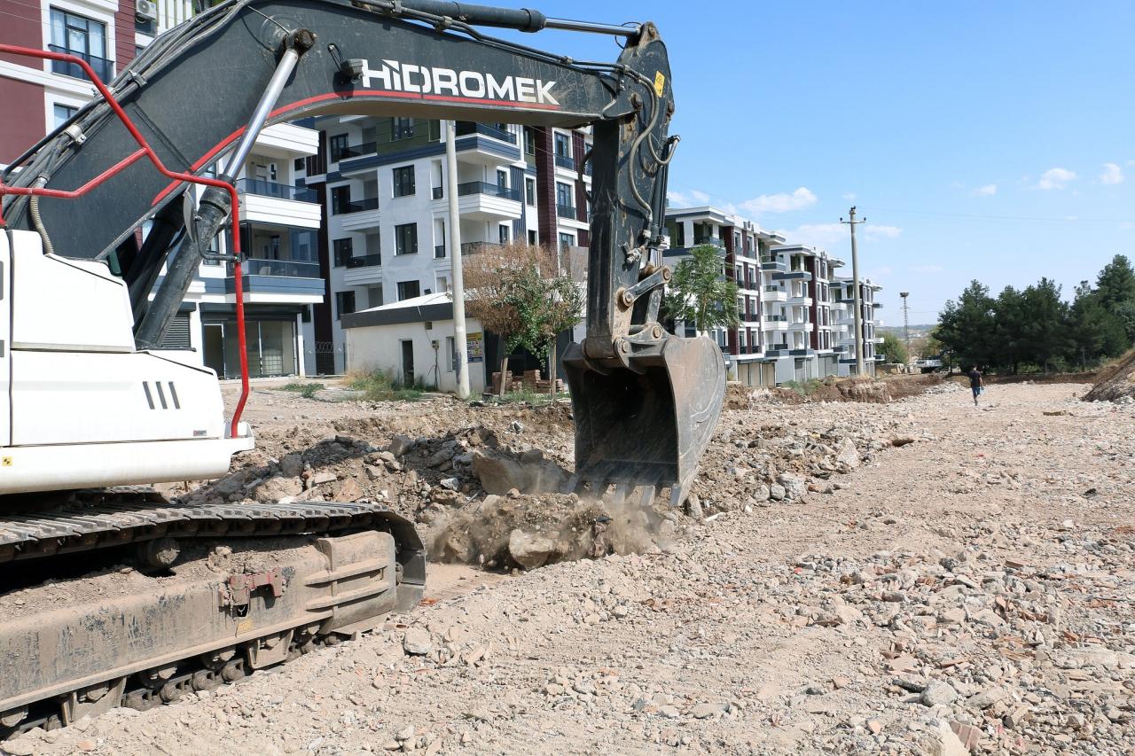 450 Evler Mahallesinde Yeni İmar Yolları Açıyoruz!