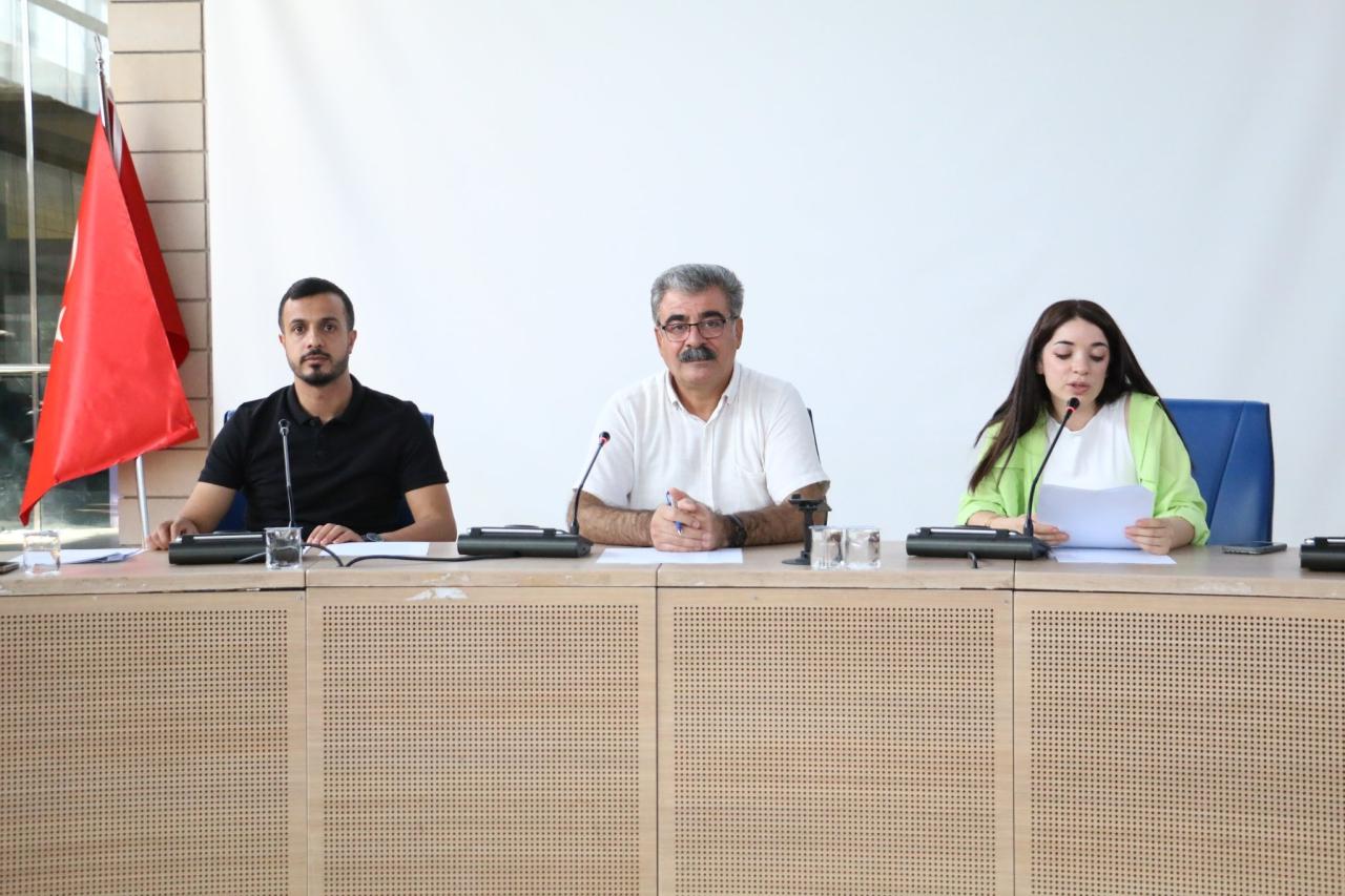 Civîna meha Cotmehê ya Meclîsê hate lidarxistin