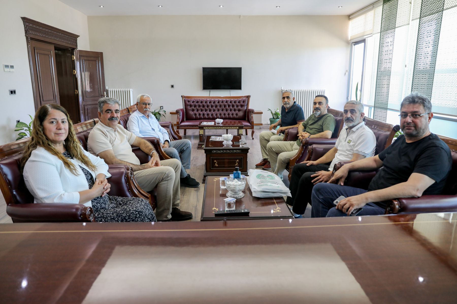 Amed Spor Direniş Taraftar Grubu’ndan Belediyemize Ziyaret