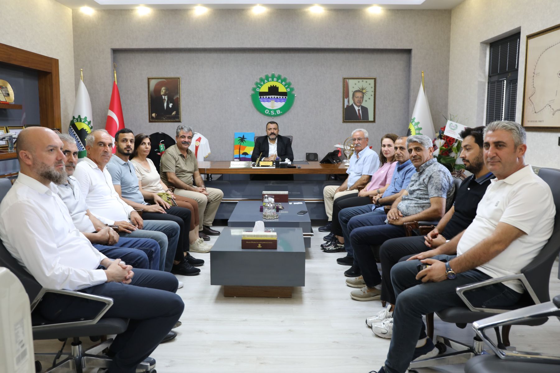 Eşbaşkan Ergün ve Meclis Üyeleri, OSB'nin Yeni Yönetimini Ziyaret Etti