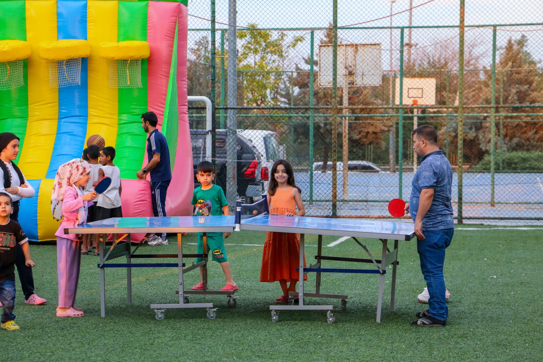 Kültür, Spor ve Sinema Şenlikleri Mehmed Uzun Parkı'nda Devam Etti